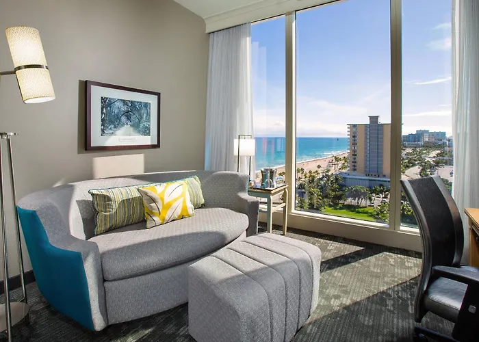 Courtyard By Marriott Fort Lauderdale Beach