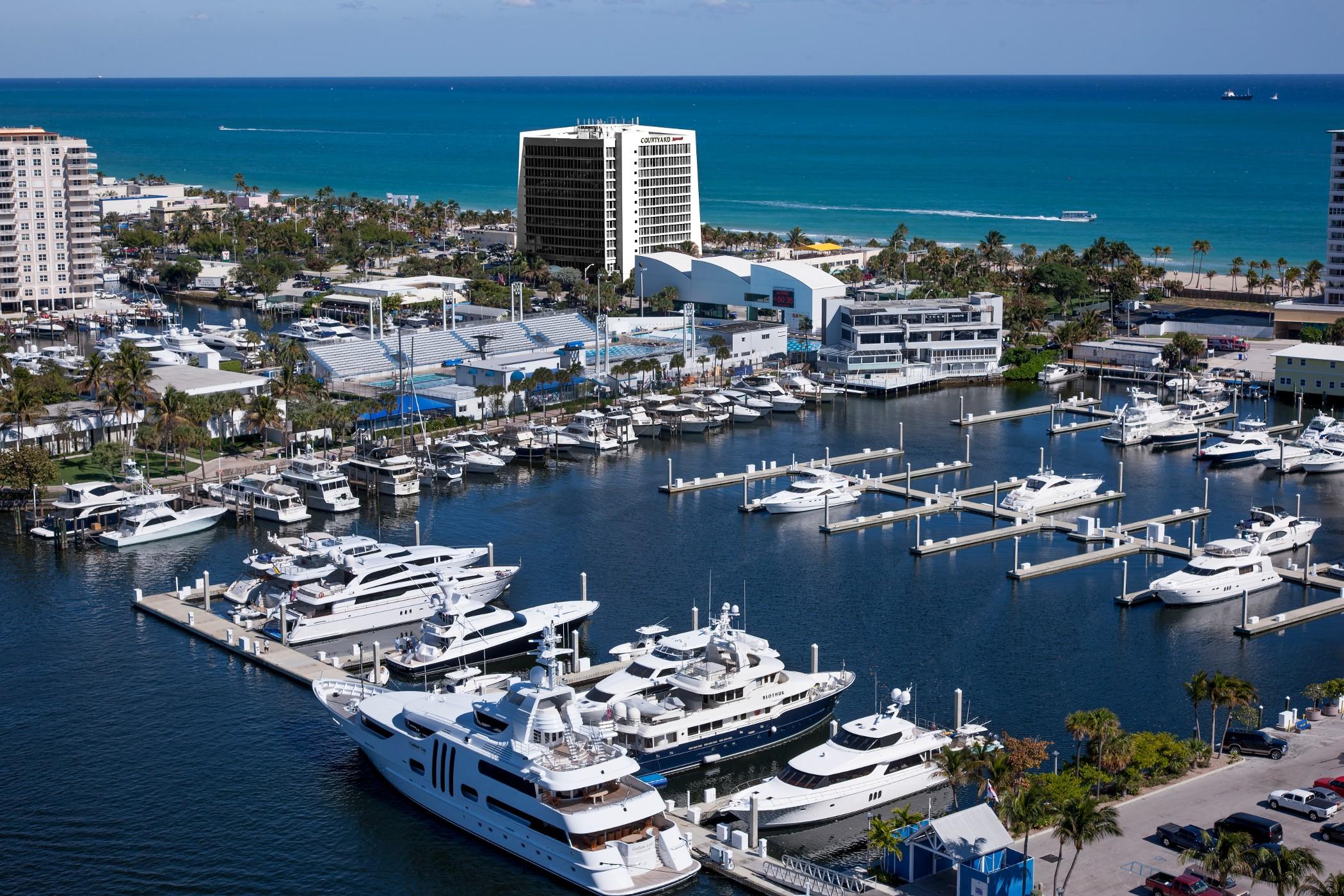 Courtyard By Marriott Oceanside Lauderdale Hotel