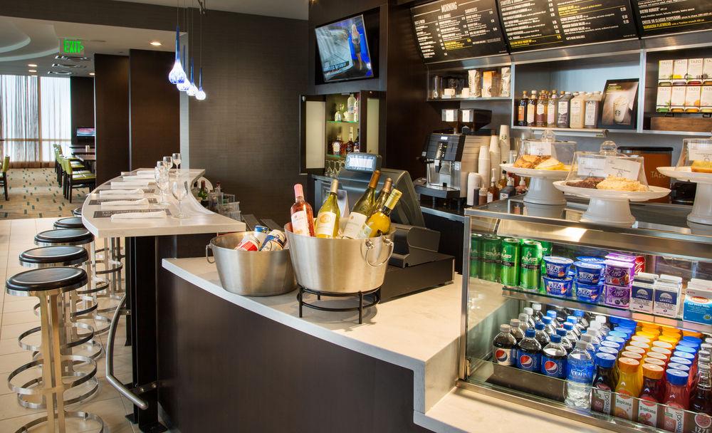 Courtyard By Marriott Oceanside Lauderdale