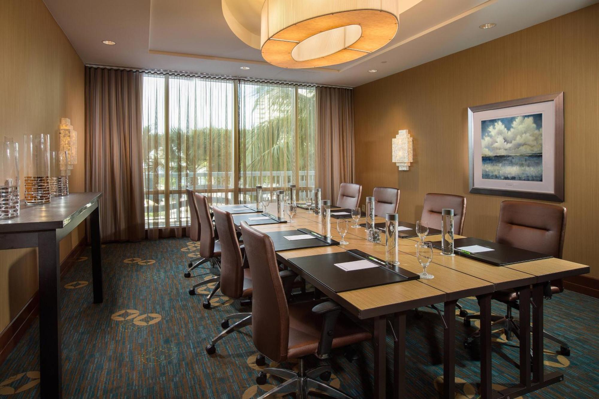 Courtyard By Marriott Oceanside Lauderdale 3*